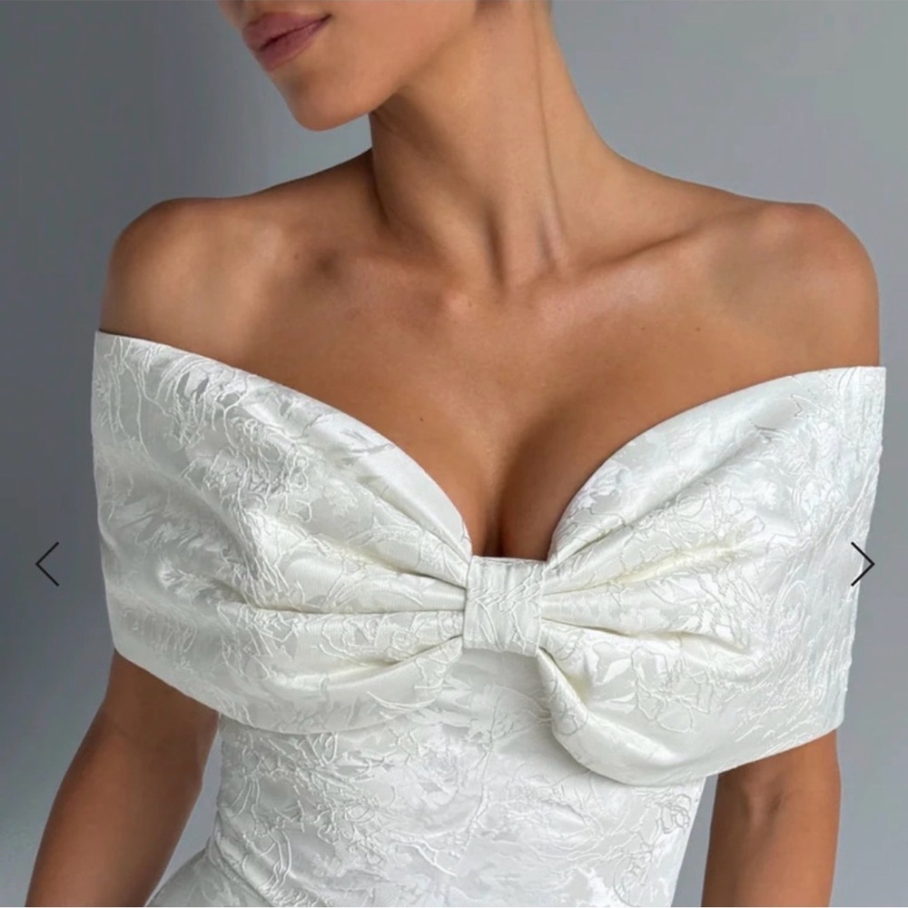 Strapless White Off-Shoulder Evening Dress - Picture 3 of 9
